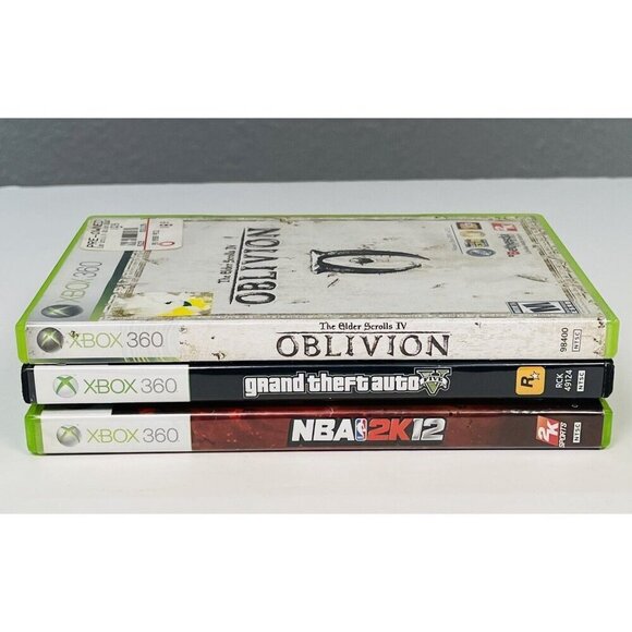 Lot 3 Microsoft Xbox 360 Games Grand Theft Auto V NBA 2K12 Elder Oblivion - Picture 1 of 3